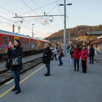 RJ KAAVYAs Jhampak item on Angrej ki Chir gayi