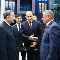 Tin quốc tế - Tổng Bí thư Tô Lâm thăm Công ty công nghiệp quốc phòng Samel-90 (Bulgaria)