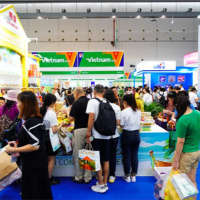 Tin trong nước - Người Trung Quốc hào hứng với hàng Việt tại CAEXPO 2023