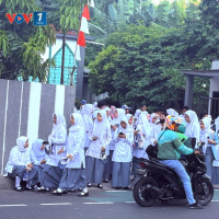 Tin quốc tế - Indonesia: Ứng dụng gọi xe do nhà nước điều hành cải thiện sinh kế của lái xe ôm công nghệ