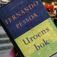 #242: Vi har lest Uroens bok av Fernando Pessoa