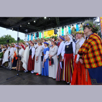 Iespējas uzturēt dziedāšanas un dejošanas tradīcijas diasporā