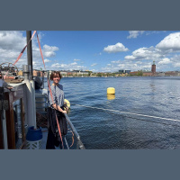 Tiekamies ar mūziķi Annu Petraškeviču Stokholmā. Viņas dzīve rit uz kuģa Petra