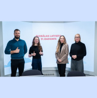 Ārpus Latvijas gūtās pieredzes devums sabiedrībai. Biedrība Ar pasaules pieredzi Latvijā