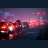 Eksperts: Gājēju bez atstarotāja ieraudzīt nevar. Tas ir nāvējoši stilīgs pasākums