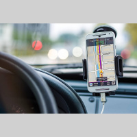 Cik labi topošajiem autovadītājiem jāpārzina automašīnas navigācijas sistēma?