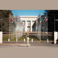Diplomātijas loma šodien un vēsturē