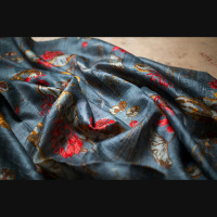 Auduma izvēle tērpam: kā tas atklāj modes mākslinieka ambīcijas