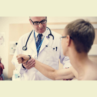 Pētniekiem kļūst skaidrāki gan epilepsijas cēloņi, gan slimības gaita