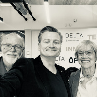 Mary Jo Hatch: the founder is kept alive through the powerful founders story