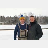 Brīvprātīgie šoferi, kas šogad veduši ziedojumus uz dažādām vietām Ukrainā