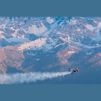 Dubaijā pārspēts cilvēka lidojuma augstuma rekords