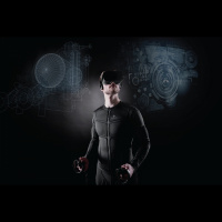 Teslas tērps ļaus rokās sajust VR objektus