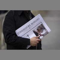 Pāvesta Benedikta otrā aiziešana. Glābjot cietumnieku Saakašvili