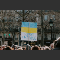 Karš Ukrainā jau pusgadu. Krievu pasaules ideologa meitas nāve. Ukrainas neatkarības diena