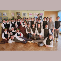 Uz Dziesmu un deju svētkiem pošas arī Vaiņodes, Grobiņas un Liepājas skolēni