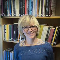 28: Biblioteksjef Kari Moldvær