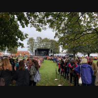 02: Folkefest i Stavern og harddiskkræsj i studio