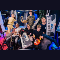 Pārpratumi medicīnas iestādēs un Pirmais Kurss uzveic sekotāju cīņu!