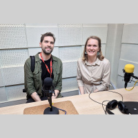 Kā gaiši piedzīvot vecumu: Agneses Laizānes dokumentālā filma Mani 80 pavasari