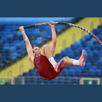 Kārtslēkšana Latvijā allaž bijusi nelielas entuziastu grupas pārstāvēta