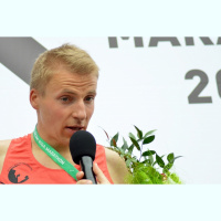 Piespēlē - maratonskrējējs Jānis Girgensons un basketbolists Rinalds Mālmanis