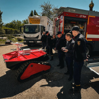 Reportáž: Požární robot, česká pomoc a poplach v Charkově