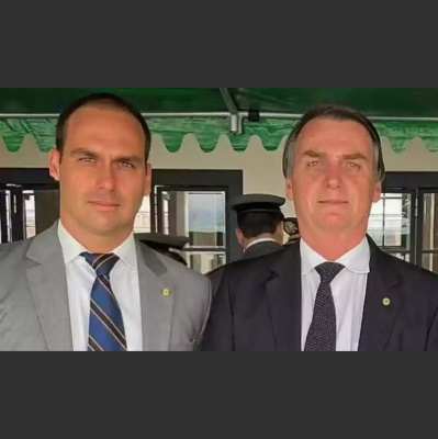 Política