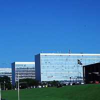 Até quando o teto de gastos aguenta?