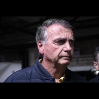 Moraes deve decidir nesta quarta (23) se aceita explicações da defesa de Bolsonaro