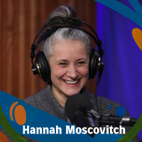 Hannah Moscovitch is trying to unredact her life
