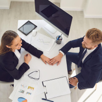 The dos and donts of workplace romance