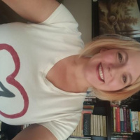 Mompreneur Model - Kelly Karius - No Such Thing As a Bully  Moment of Kindness