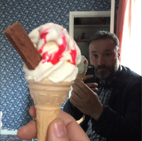 1788: Great timing from the icecream man
