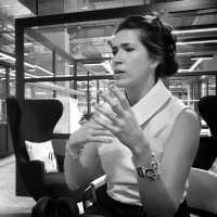 1988: Chatting with @ImogenHeap about music ecosystems and plans for her tour.