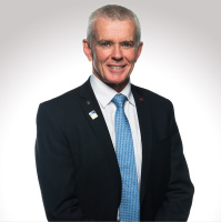 UC 379: Dog With A Bone - Health and Politics with Senator Malcolm Roberts