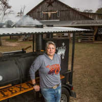 Meet Sloan Rinaldi from Netflix’s ‘Barbecue Showdown’