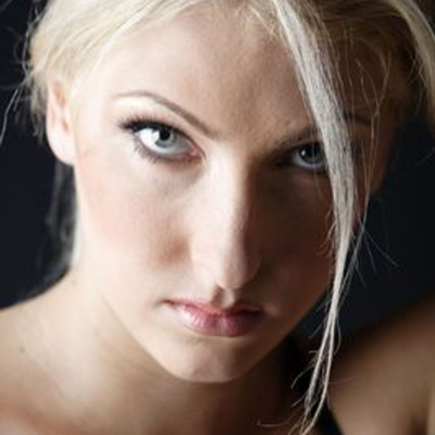 Kink Korner With Constance