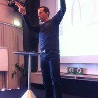 Chris MacDonald på Step Up