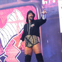 WINC Podcast (11/10): WWE SmackDown Review, Could Fans Bring CM Punk Back To WWE?