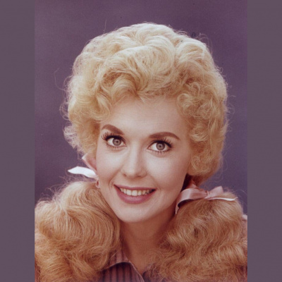 Cocktails And Cream Puffs : Gay / Lgbt Comedy Show