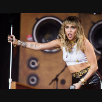 Miley should do more covers