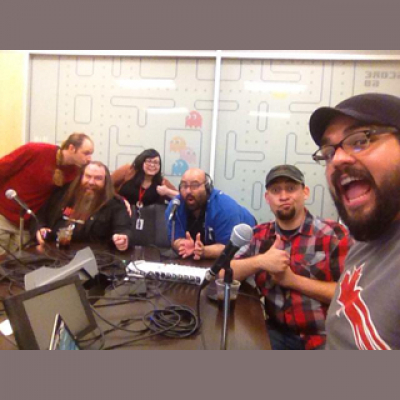 Comedia A Go-gos Public Axis