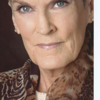 Coaches Corner Cabaret Series with guest Sally Darling