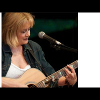 The Wimmins Show: Acoustic Sessions - Claudia Nygaard