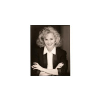 Meet Julie Austin, Inventor/Entreprenuer who Launched Swiggies