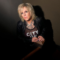 Ep. 151 - LUCINDA WILLIAMS (Passionate Kisses)