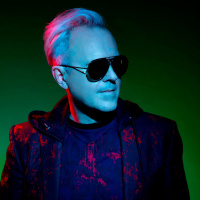 Ep. 239 - HOWARD JONES (No One is to Blame