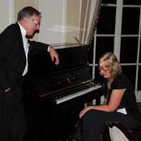 Episode 103: Coupling with Sherlock Holmes - Al  Julie Rosenblatt