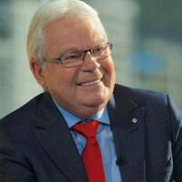 Four Diegos with Martin Tyler on Les Murray  @HUFCWarrior Jeff Olver